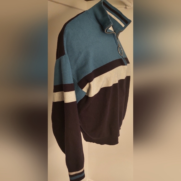 Urban Outfitters Striped Sweater - Picture 5 of 6